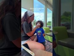 【B】Sử dụng Cleanote khi con bạn bị nghẹt mũi.